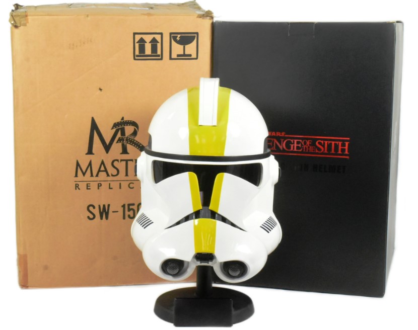 PRIVATE COLLECTION OF STAR WARS MEMORABILIA - TIMED AUCTION